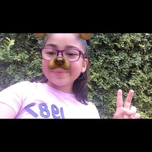 Meet your Posher, Emilia